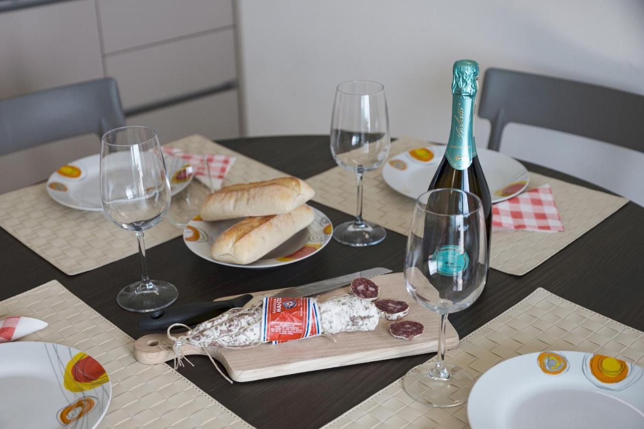 Donatello Apartment Parzanica Bagian luar foto