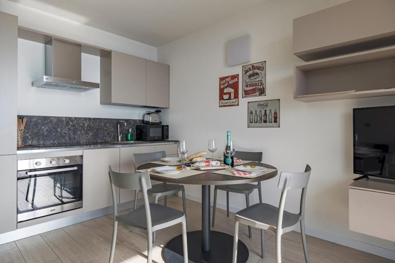 Donatello Apartment Parzanica Bagian luar foto